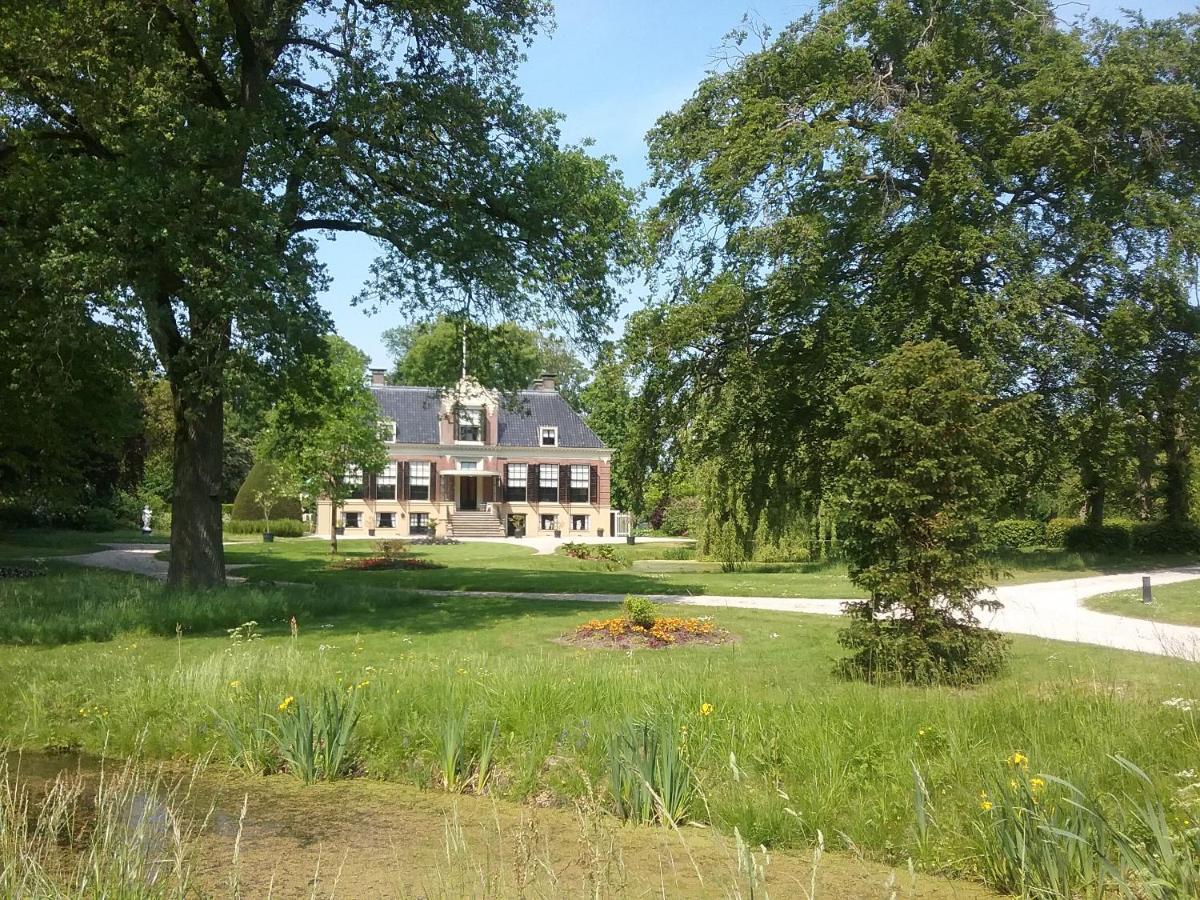 Luxe 5 Persoons Bungalow Op Rustig Vakantiepark Nabij Leeuwarden Dronrijp 外观 照片